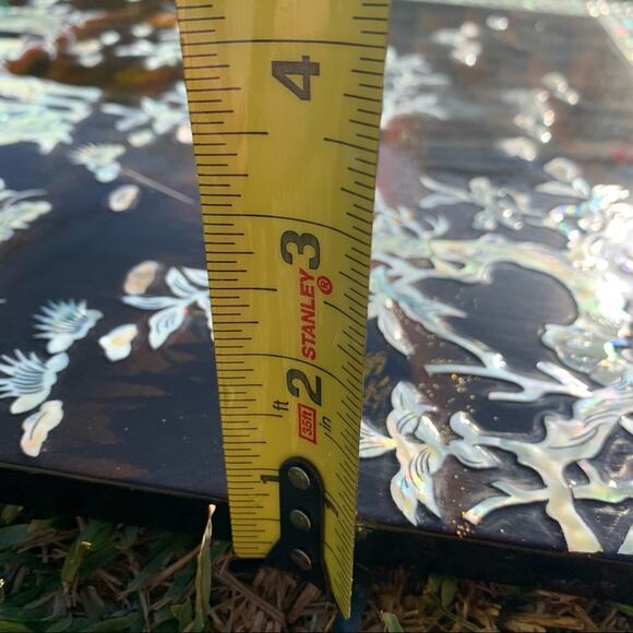 Vintage Asian Lacquered Wood Panels Inlaid with Mother Of Pearl - Picture 5 of 15